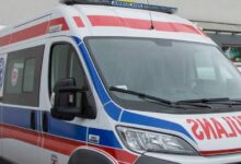 Wypadek w remizie. 34-letni strażak trafił do szpitala