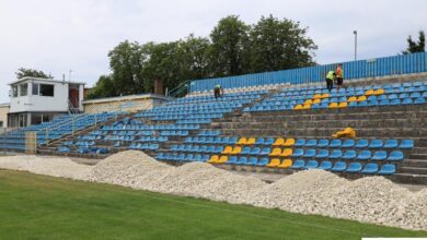 stara trybuna stadion RKS Nowa trybuna na stadionie RKS. Stare siedziska trafią w ręce kibiców