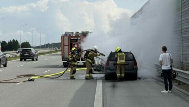 Pożar osobówki na A1