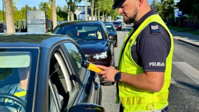 „Trzeźwy poranek” w Radomsku – ul. Brzeźnicka pod kontrolą policji