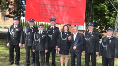 Uroczysta zbiórka OSP Dziepółć. Medale dla zasłużonych druhen i druhów