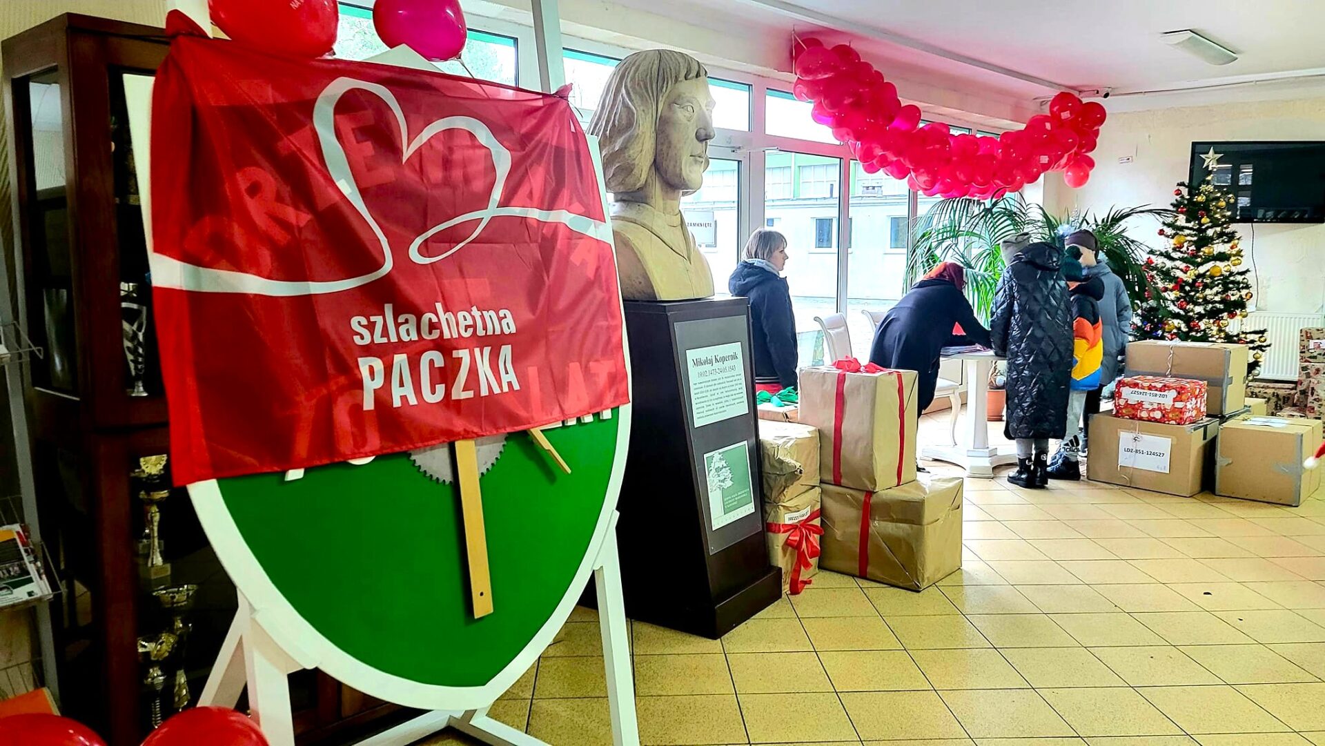Dziesięć rodzin z Radomska czeka na pomoc. Finał Szlachetnej Paczki coraz bliżej