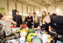 Drzewniak stawia na praktykę – kolejne projekty zawodowe dla uczniów