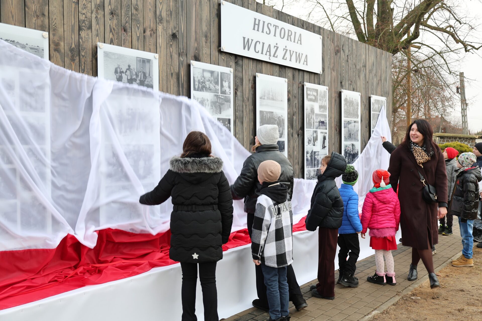 W Niedośpielinie upamiętniono Andrzeja Pełkę