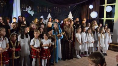 „Przekażmy sobie Znak Pokoju” – wieczór poetycko-kolędowy w PSP nr 5