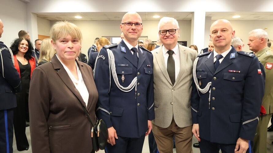 Nowy komendant Policji w Tomaszowie Mazowieckim. Awans oficera z Radomska