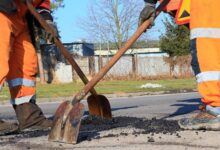 Ponad 400 kilometrów dróg do naprawy. Powiat przygotowany na wiosenne remonty
