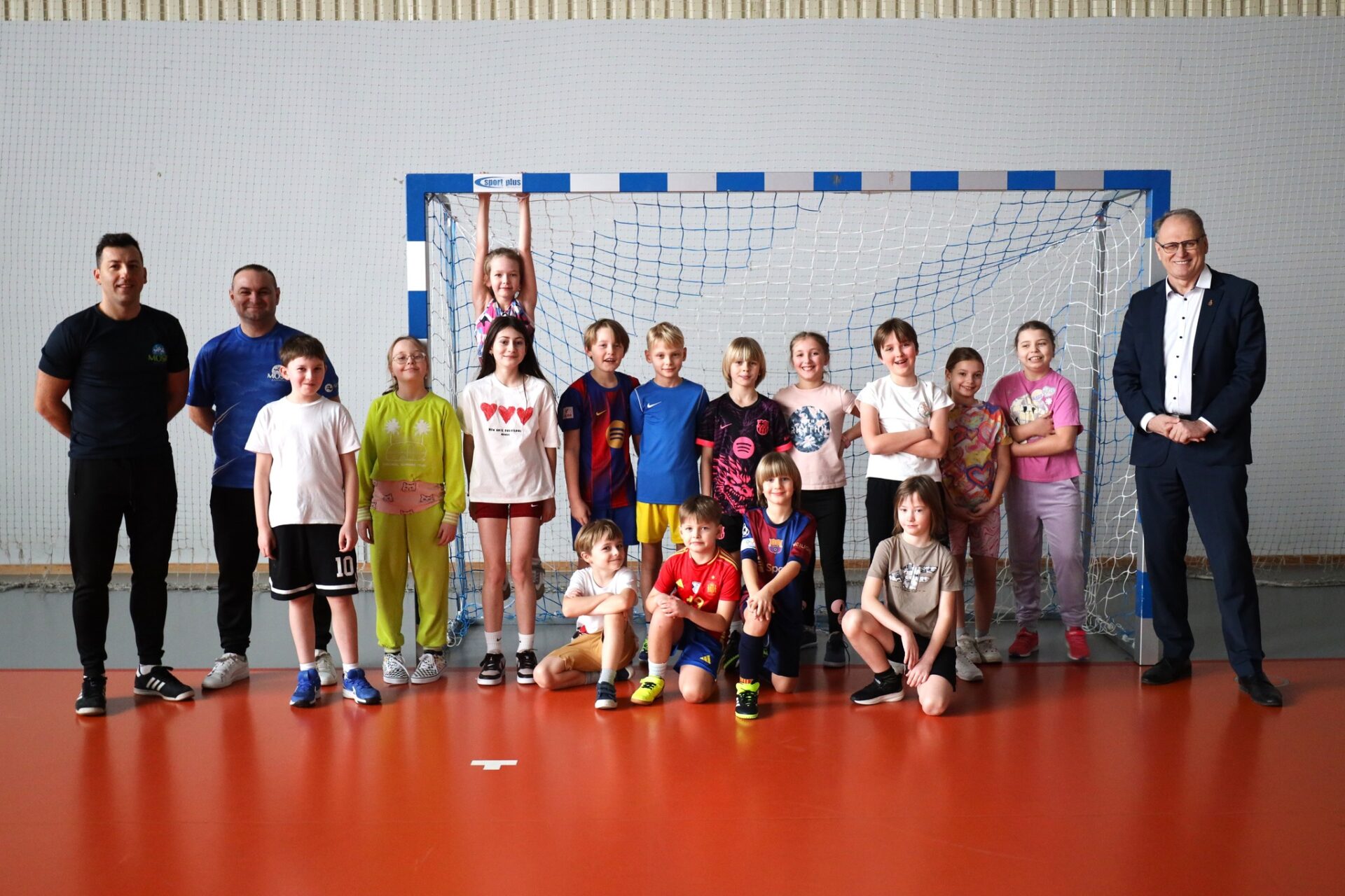 Ferie w mieście bez nudy. Sport, basen i wydarzenia kulturalne