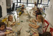 „Zimowa Fabryka Pomysłów” – twórczy początek drugiego tygodnia ferii