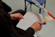 Nie tylko teoria – uczniowie sprawdzili się w policyjnych zadaniach praktycznych