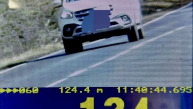 Młody kierowca pędził 134 km/h przy „pięćdziesiątce”. Stracił prawo jazdy