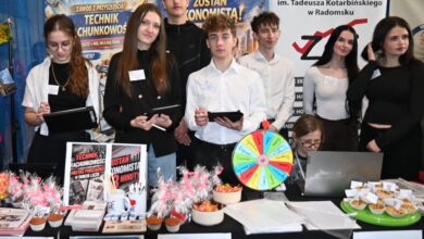 Targi Edukacyjne. Uczniowie poznali ofertę szkół ponadpodstawowych