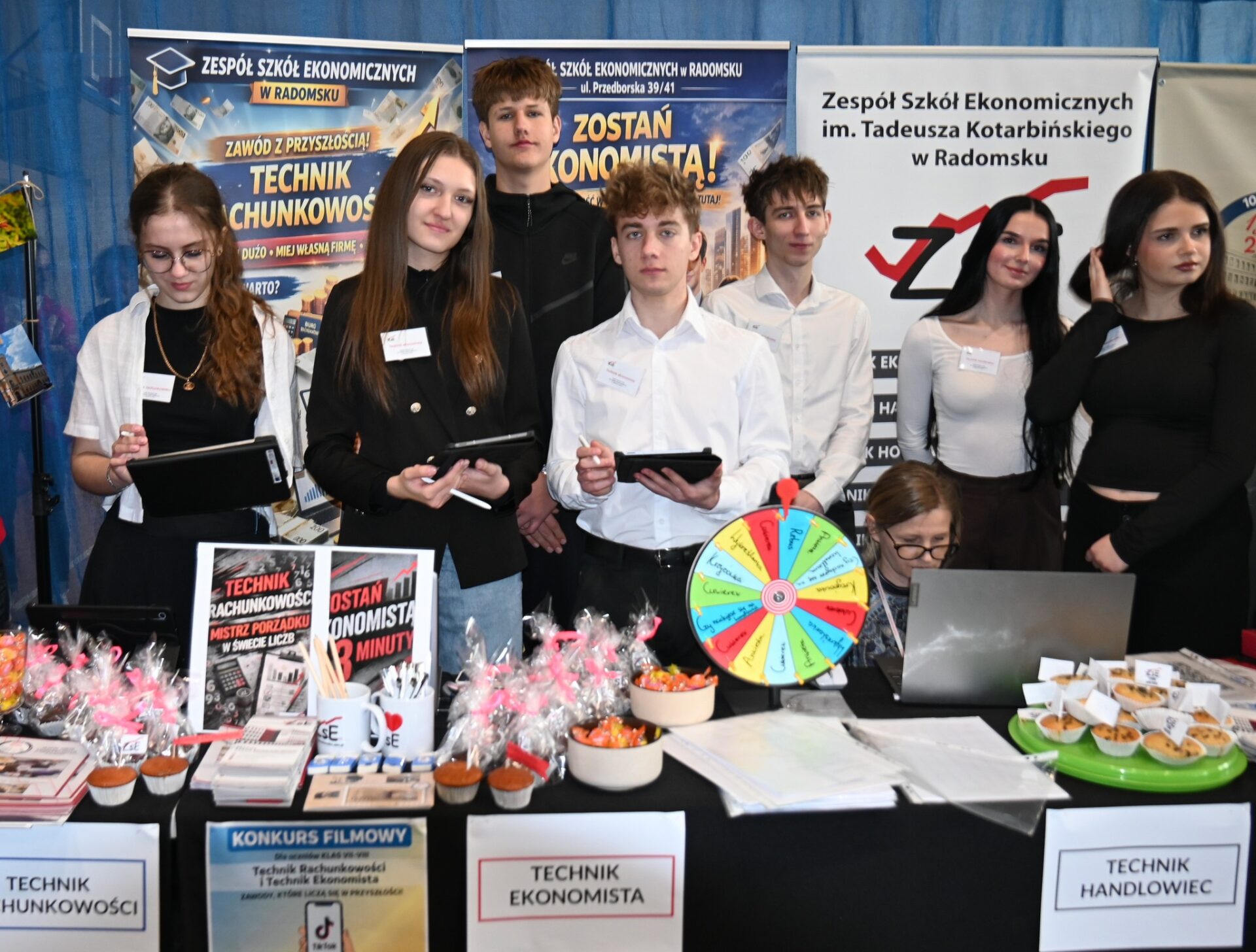 Targi Edukacyjne. Uczniowie poznali ofertę szkół ponadpodstawowych