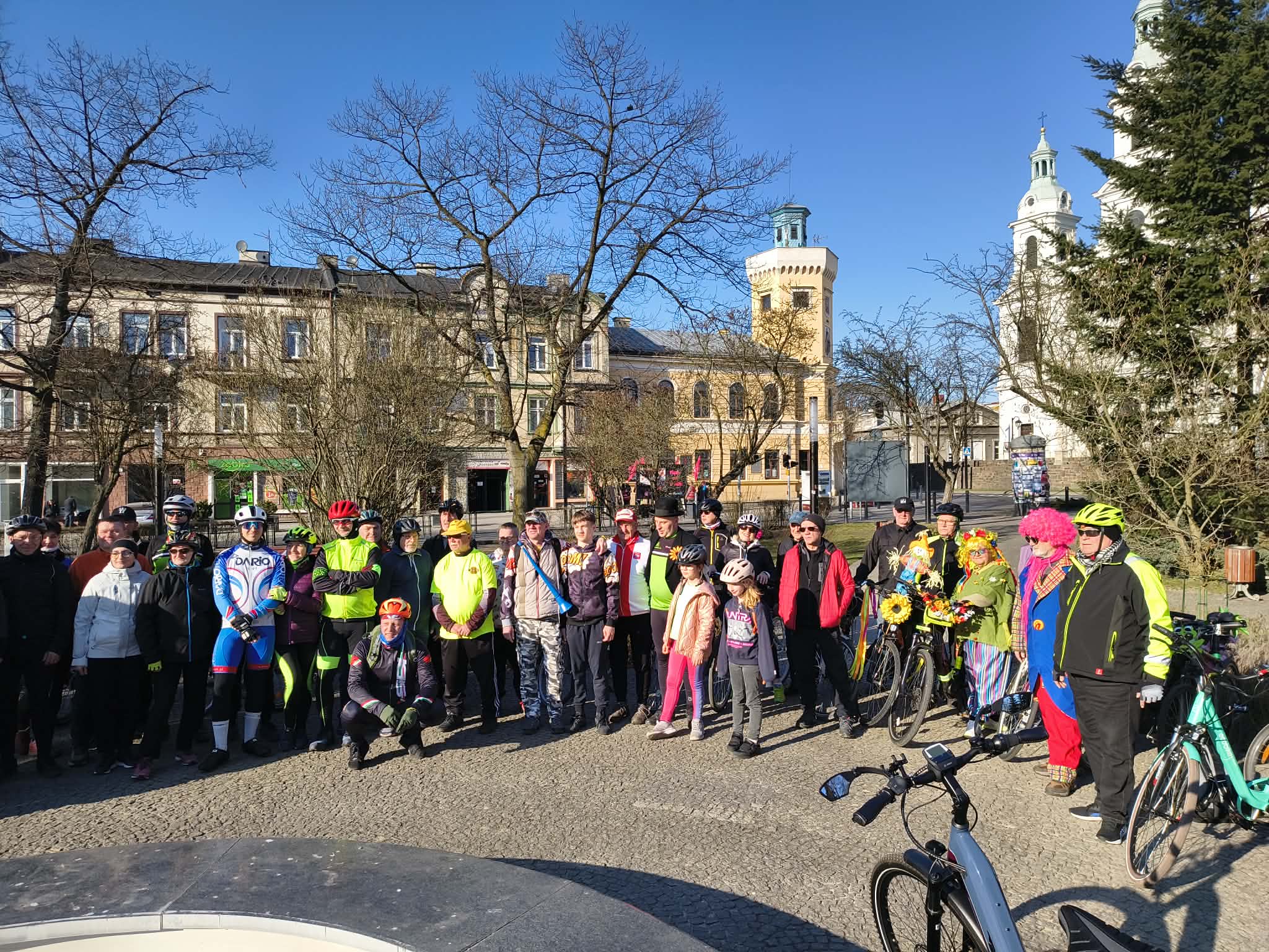 W Radomsku powitali wiosnę na rowerach