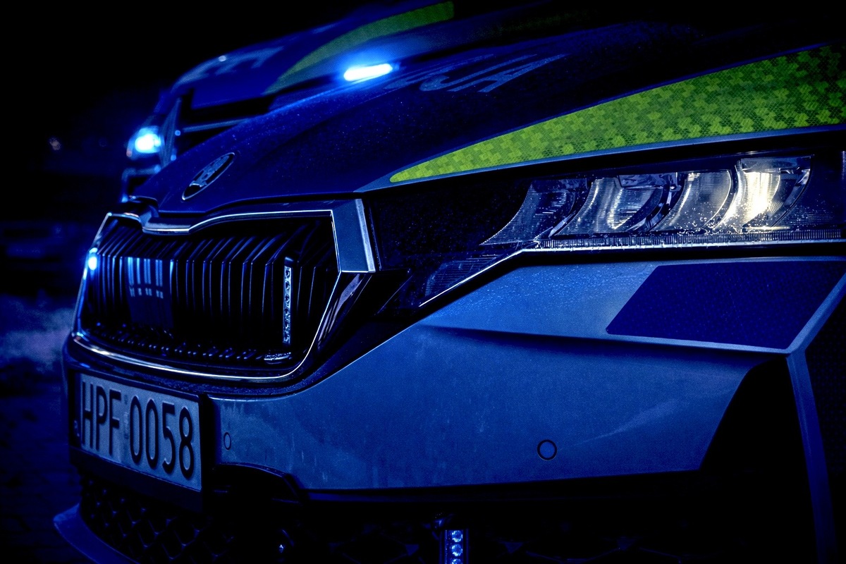 Bez świateł, bez pasów i po alkoholu. Kierowca odpowie przed sądem