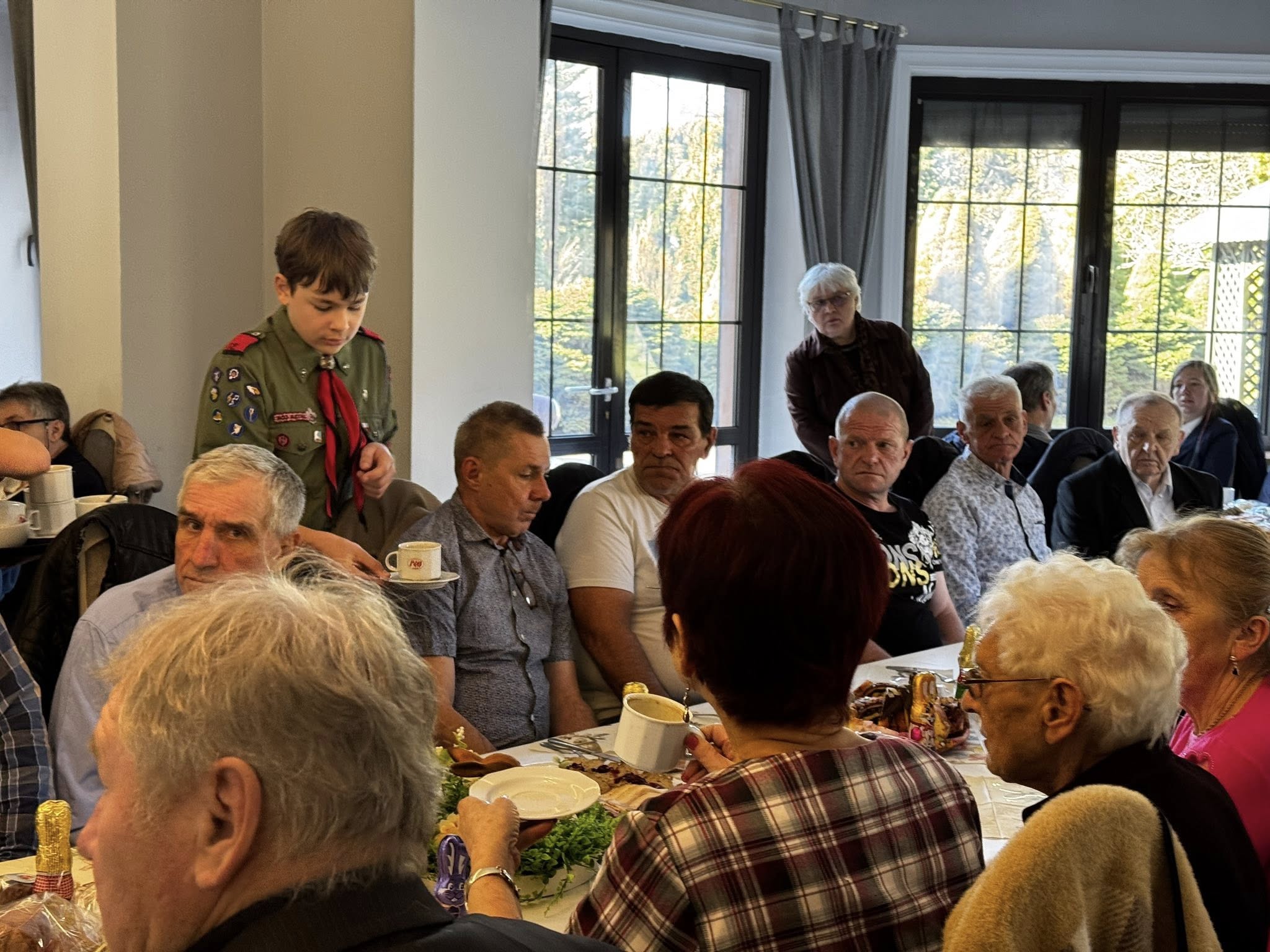 Nie byli sami w święta. Mieszkańcy zasiedli przy wspólnym stole