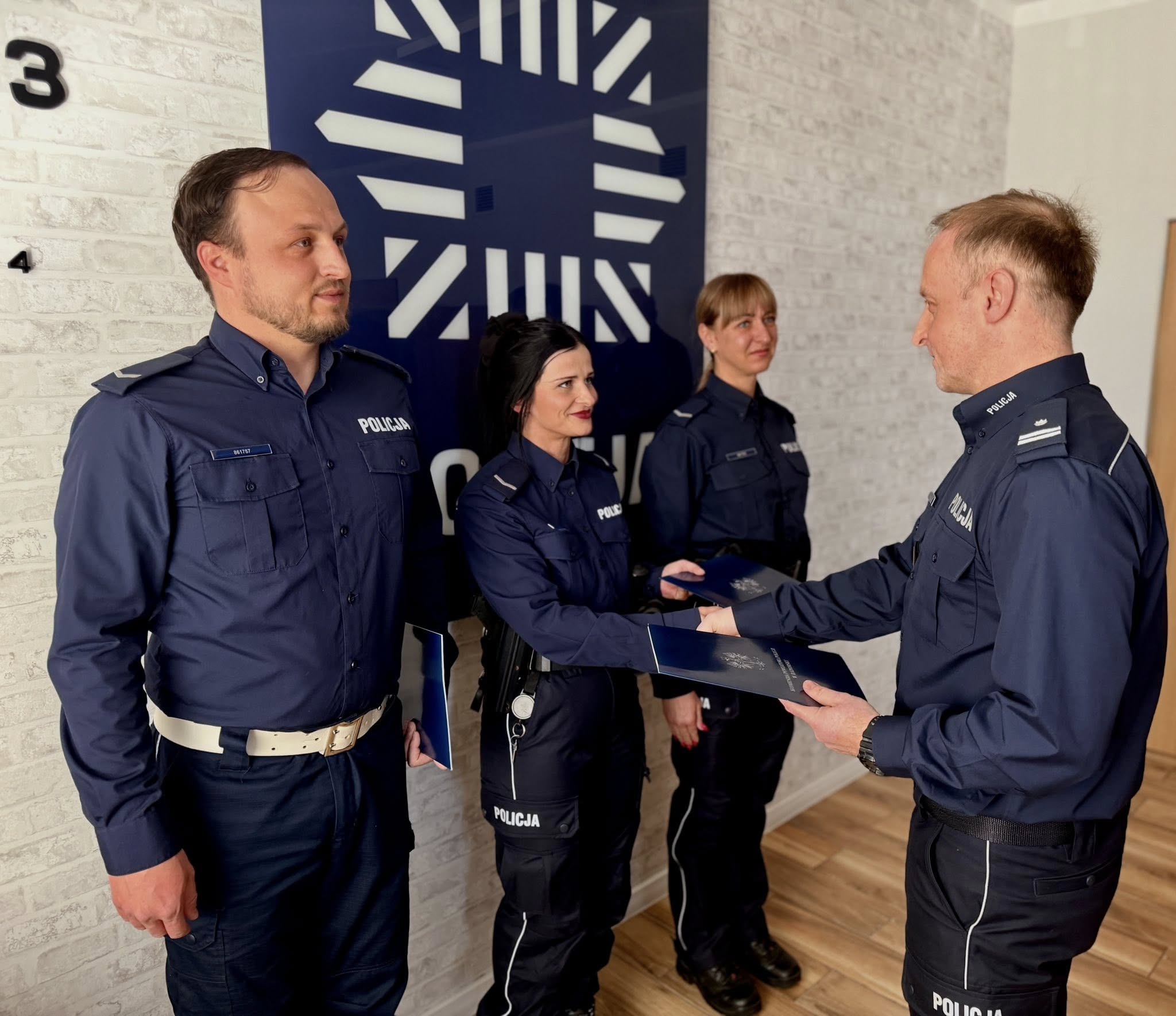 Awans w szeregach policji. Nowi podoficerowie w Radomsku