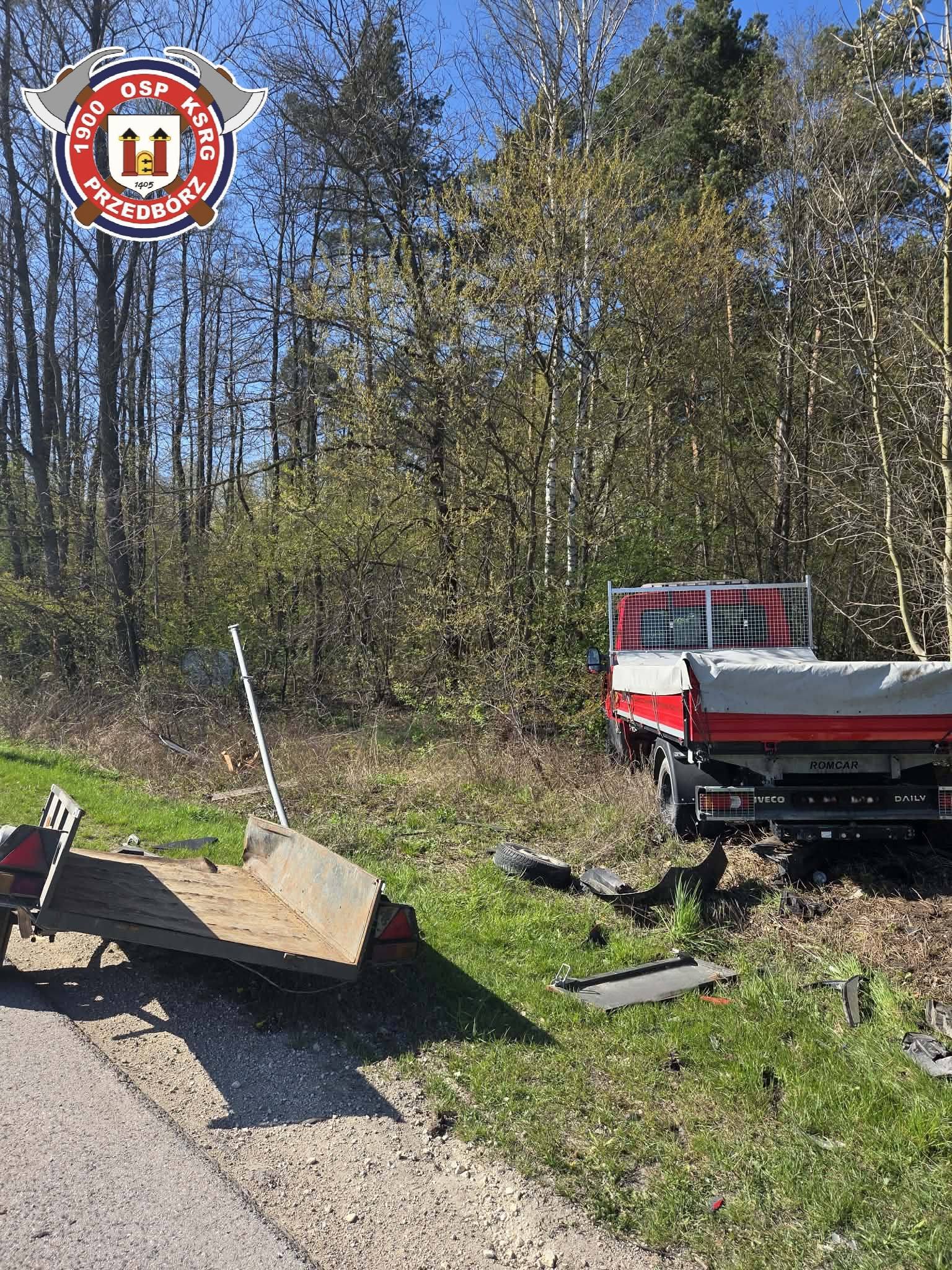 Zlekceważył znak STOP. Doszło do zderzenia pojazdów