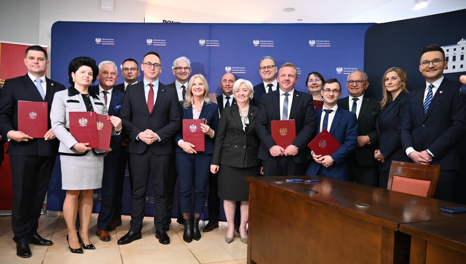Radomsko i okolice zyskają nowe drogi. Lista inwestycji