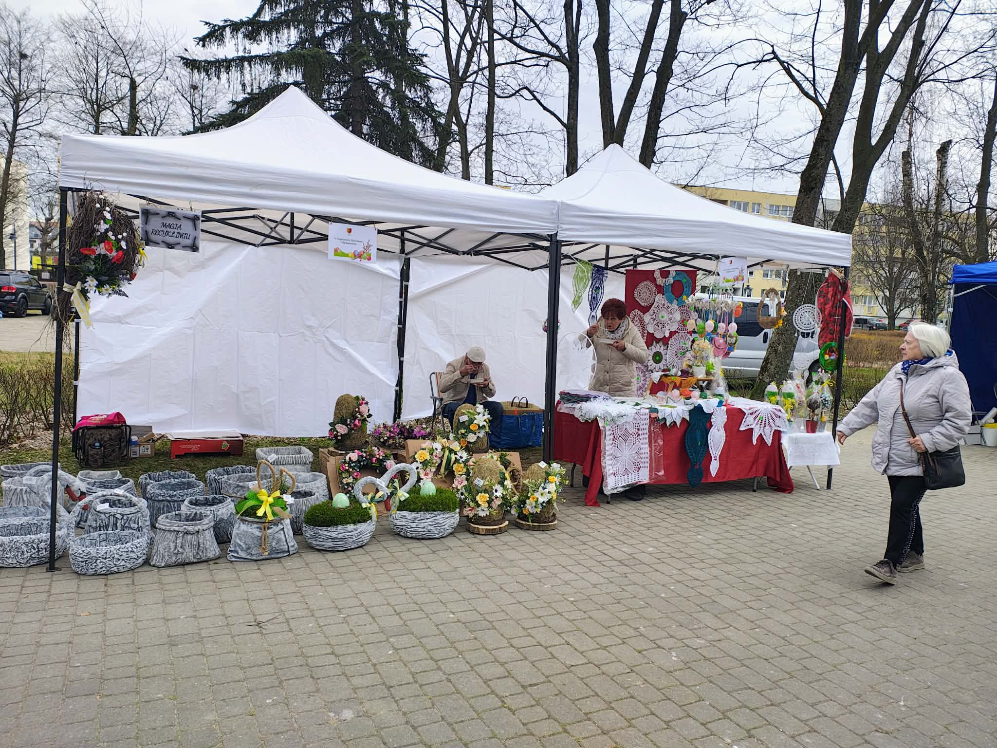 Żurek, wypieki i rękodzieło – tak było na kiermaszu wielkanocnym