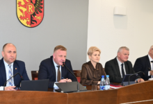 Miliony na opiekę zastępczą. „Kamil III” coraz bliżej