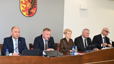 Miliony na opiekę zastępczą. „Kamil III” coraz bliżej