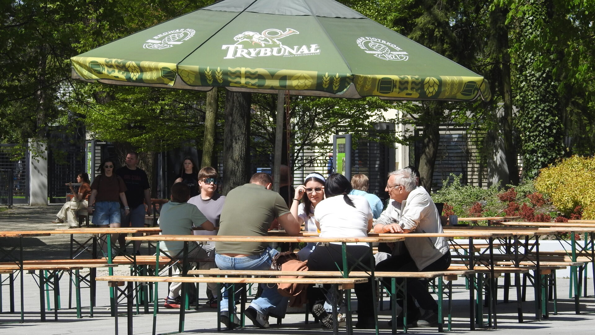 Food trucki w Parku Świętojańskim