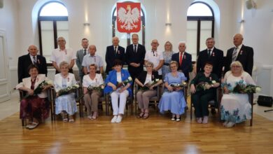 50 lat razem. Radomszczańscy jubilaci uhonorowani państwowymi medalami