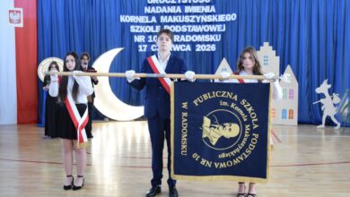 Nowy rozdział w historii szkoły. PSP nr 10 otrzymała imię Kornela Makuszyńskiego