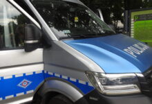 Wypadek na Brzeźnickiej w Radomsku. Kia uderzyła w zaparkowanego Forda