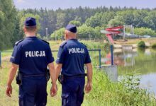 Wakacyjny patrol nad kąpieliskiem. Policjanci apelują o rozwagę