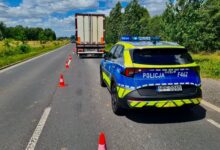 Zderzenie ciężarówki z Dacią w gminie Kamieńsk