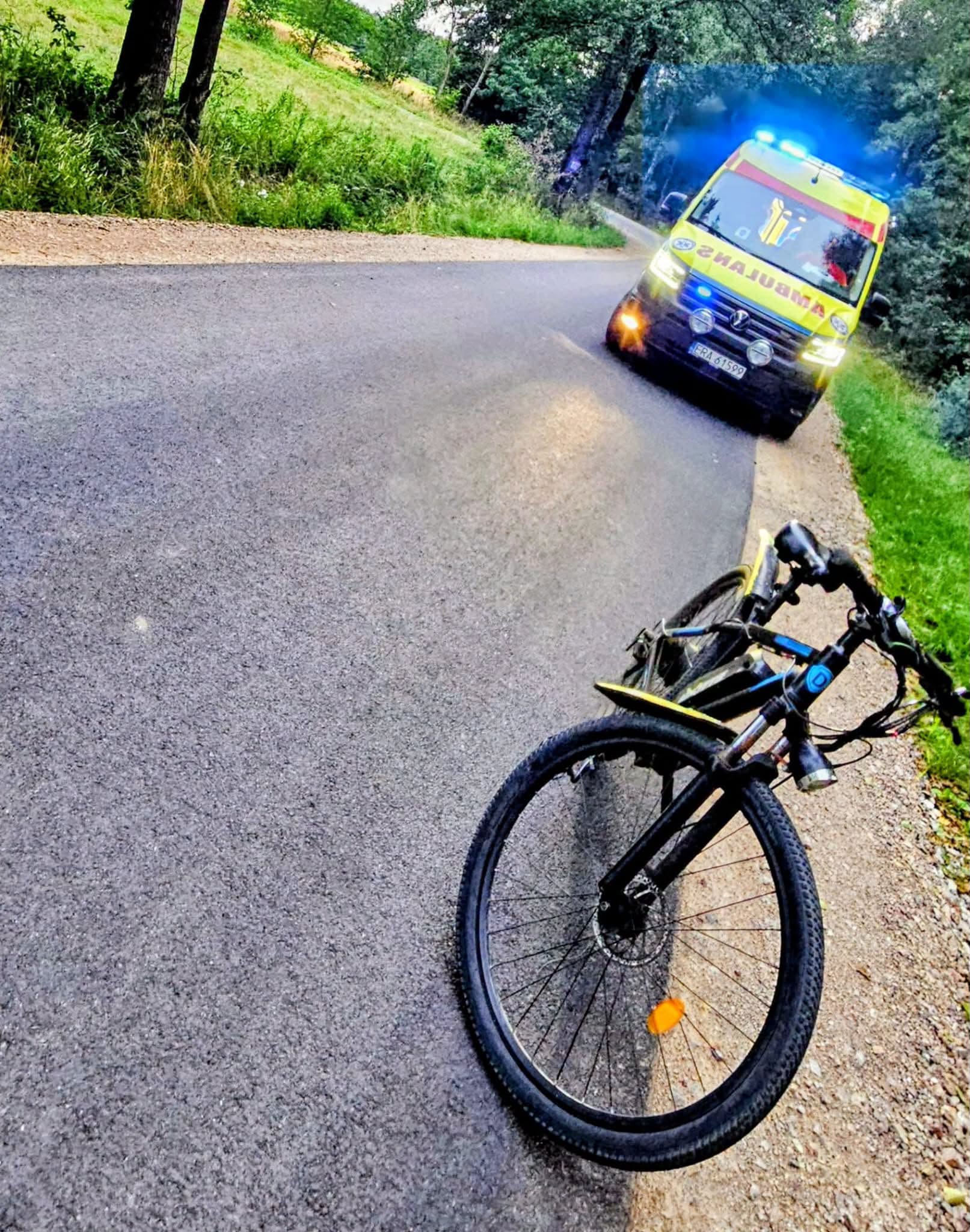 Pijany rowerzysta wpadł do rowu. Miał blisko 3,5 promila alkoholu