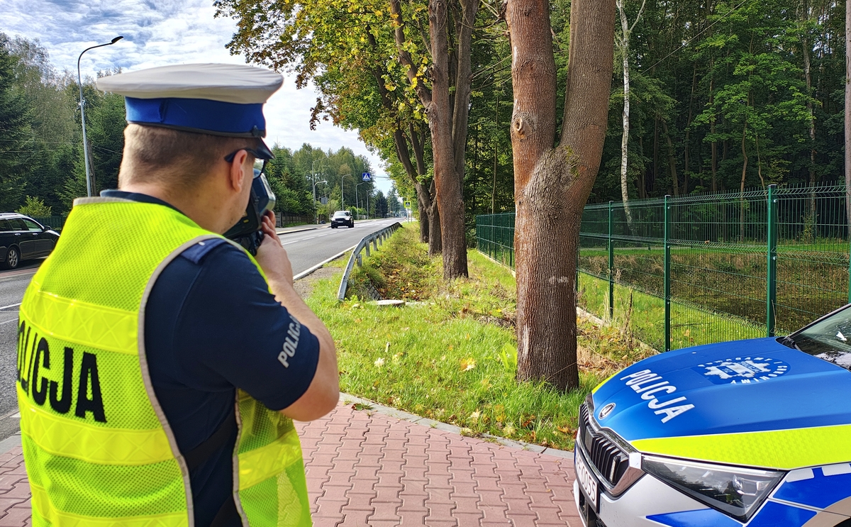 58 wykroczeń w kilka godzin. Policjanci sprawdzali, jak kierowcy przestrzegają ograniczeń prędkości