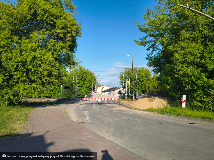 Trwa remont przejazdów kolejowych. Zmieniły się trasy autobusów MPK w Radomsku