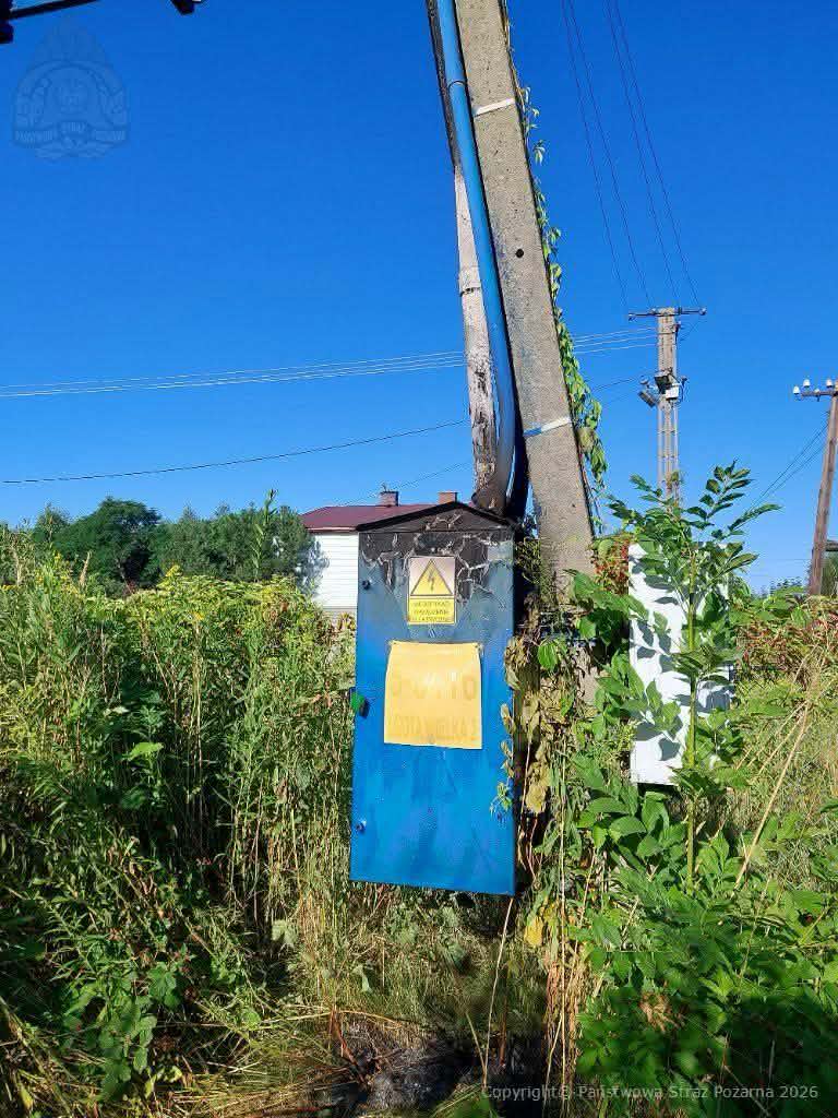 Pożar transformatora w Kolonii Lgota. Na miejscu trzy zastępy straży pożarnej