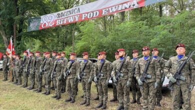 Pamięć, która łączy pokolenia. Hołd dla bohaterów bitwy pod Ewiną