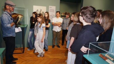 W dniu 1 czerwca 2026 r. w Dzień Dziecka odbył się wernisaż wystawy „Tropem renifera. Opowieść o Kulturach Północy”. Ekspozycja ze zbiorów Muzeum Etnograficznego w Krakowie.