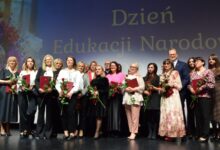 Dzień Edukacji Narodowej w Radomsku. Nauczyciele i pracownicy oświaty otrzymali nagrody i podziękowania