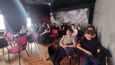 Młodzi za kamerą – uczniowie I LO w Radomsku tworzą własny film