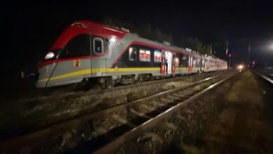Zderzenie pociągu ŁKA z żurawiem na stacji w Radomsku
